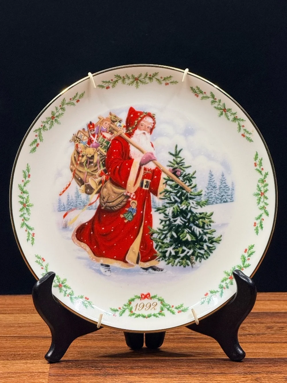 1992 LENOX COLLECTIONS “Kris Kringle” Collector Plate #P0411